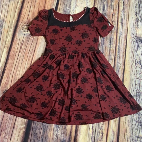 STUNNING Red With Black Velvet Detail Dress - Picture 7 of 11